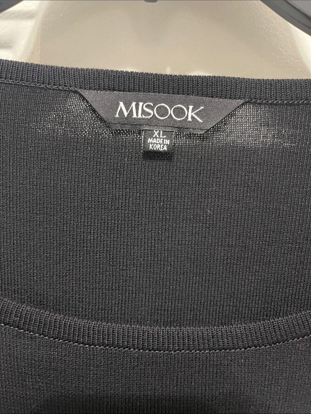 NWOT $400 Misook TWO PIECE Tunic Top and Pull on Pants Black Size XL - Picture 6 of 10